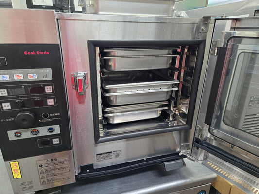 スチームコンベクションオーブン